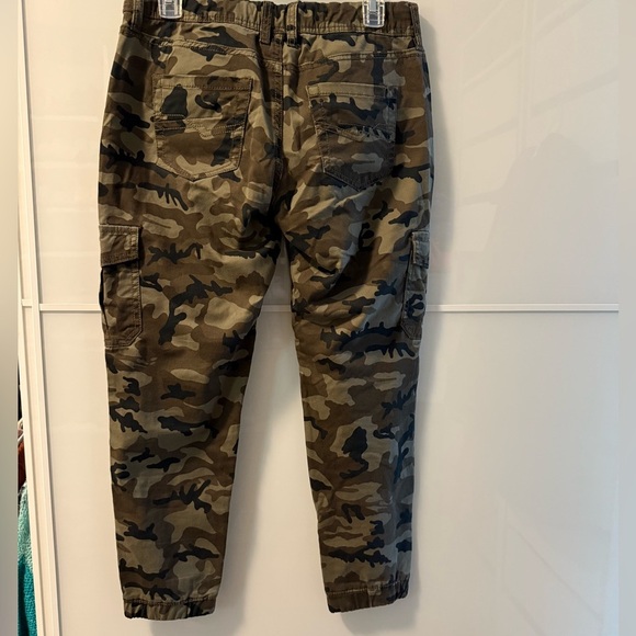 Camouflage Cargo Joggers - Picture 3 of 3